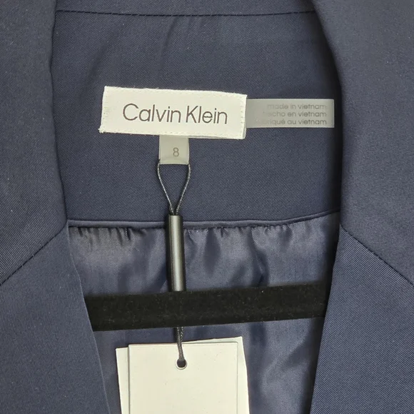 NWT Calvin Klein Women's Navy Rouched Sleeve Blazer Size 8 + Free Blouse - Picture 7 of 12